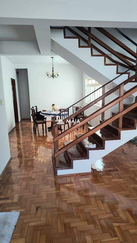 Casa à venda no Fabrício: 
