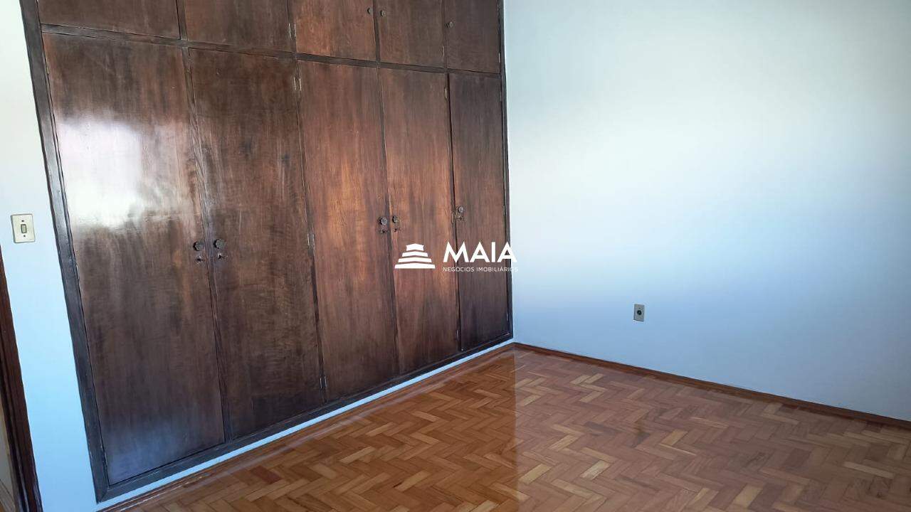Casa à venda no Fabrício: 
