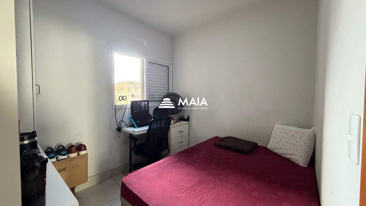 Apartamento à venda no Universitário: 