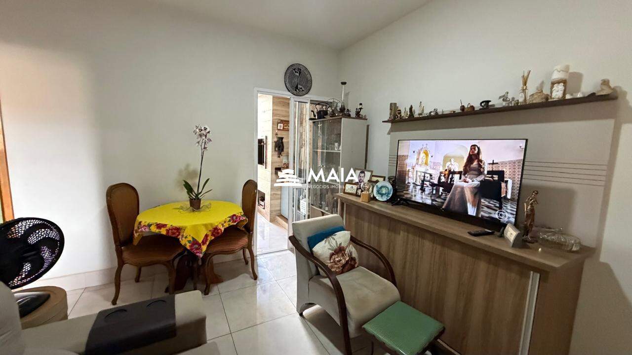 Apartamento à venda no Universitário: 