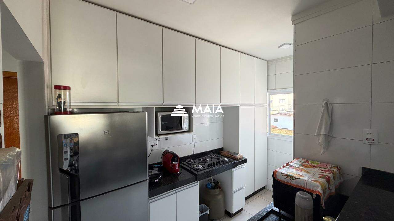 Apartamento à venda no Universitário: 