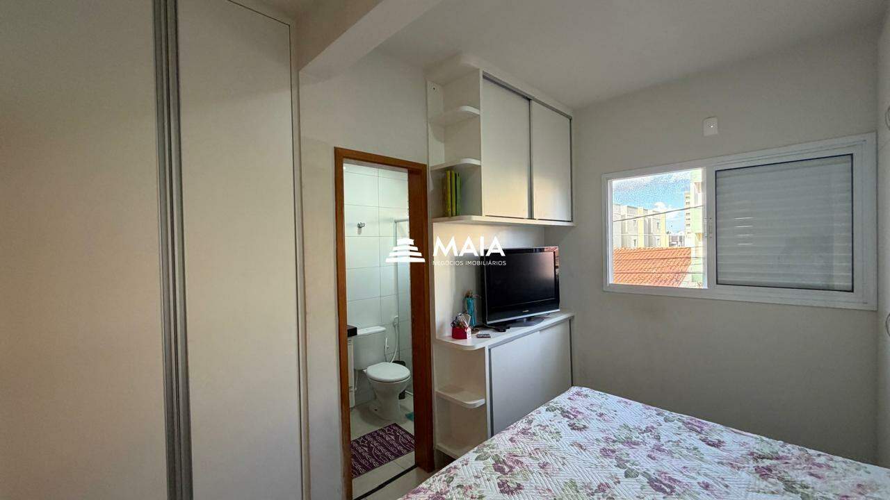 Apartamento à venda no Universitário: 