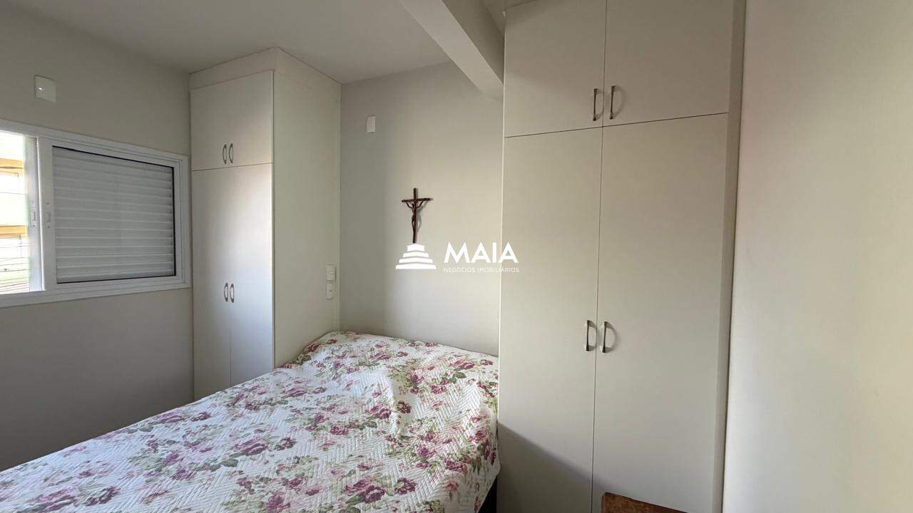 Apartamento à venda no Universitário: 