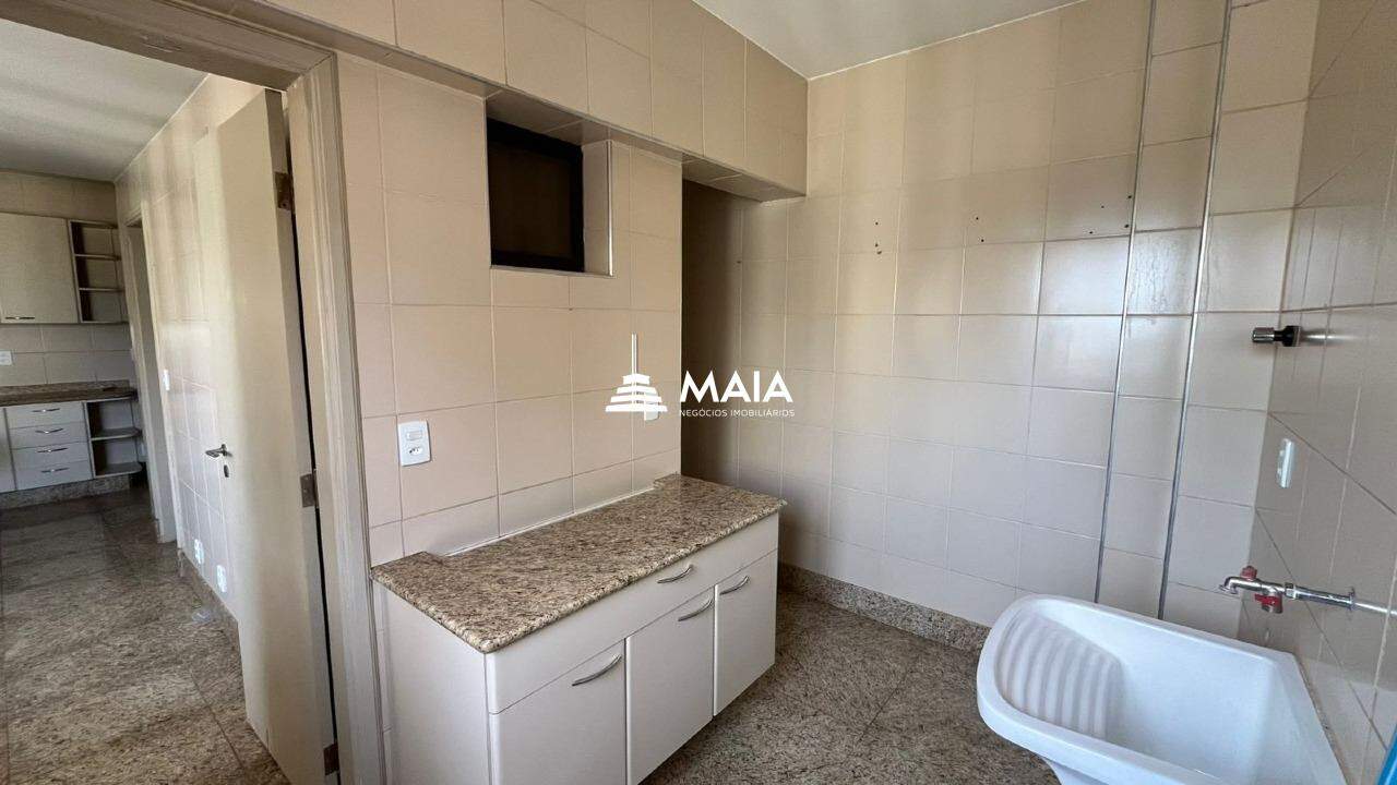 Apartamento para aluguel no Mercês: 