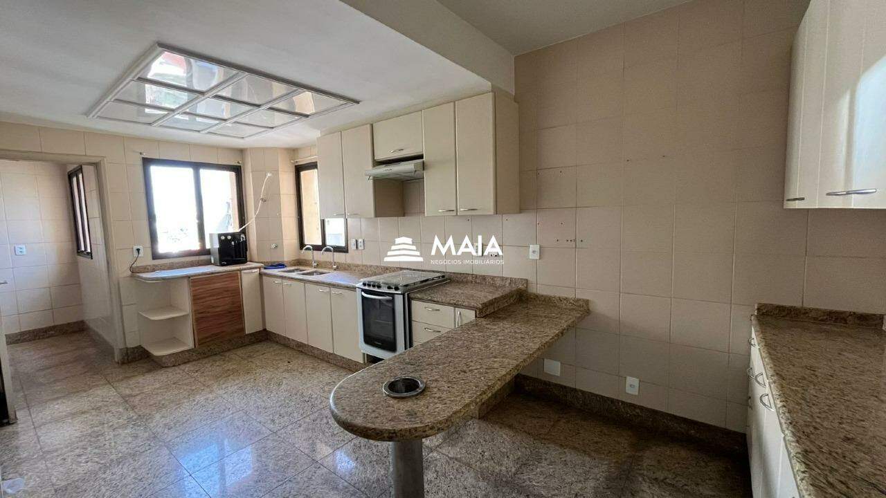 Apartamento para aluguel no Mercês: 
