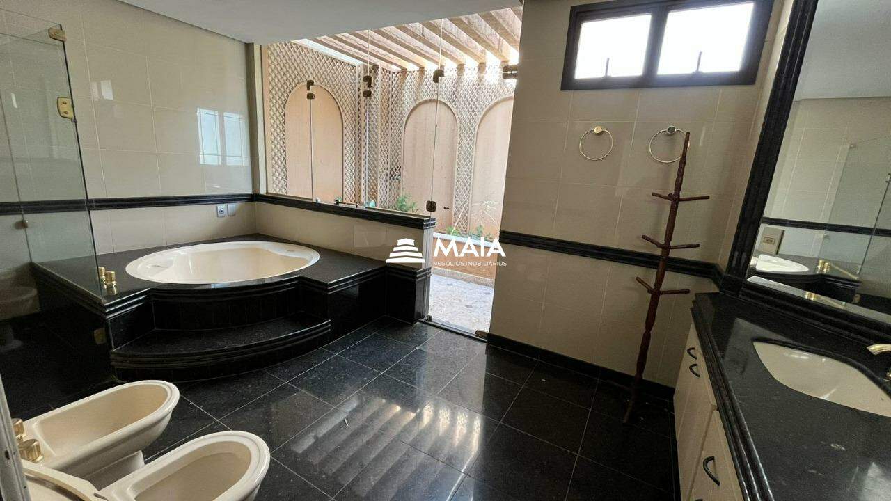 Apartamento para aluguel no Mercês: 