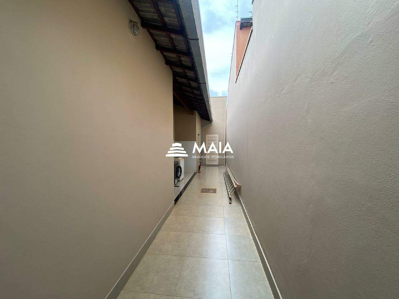 Casa à venda no Jardim Nenê Gomes: 