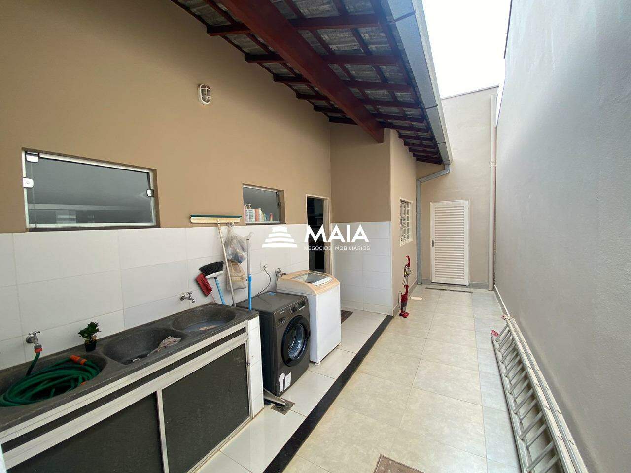 Casa à venda no Jardim Nenê Gomes: 