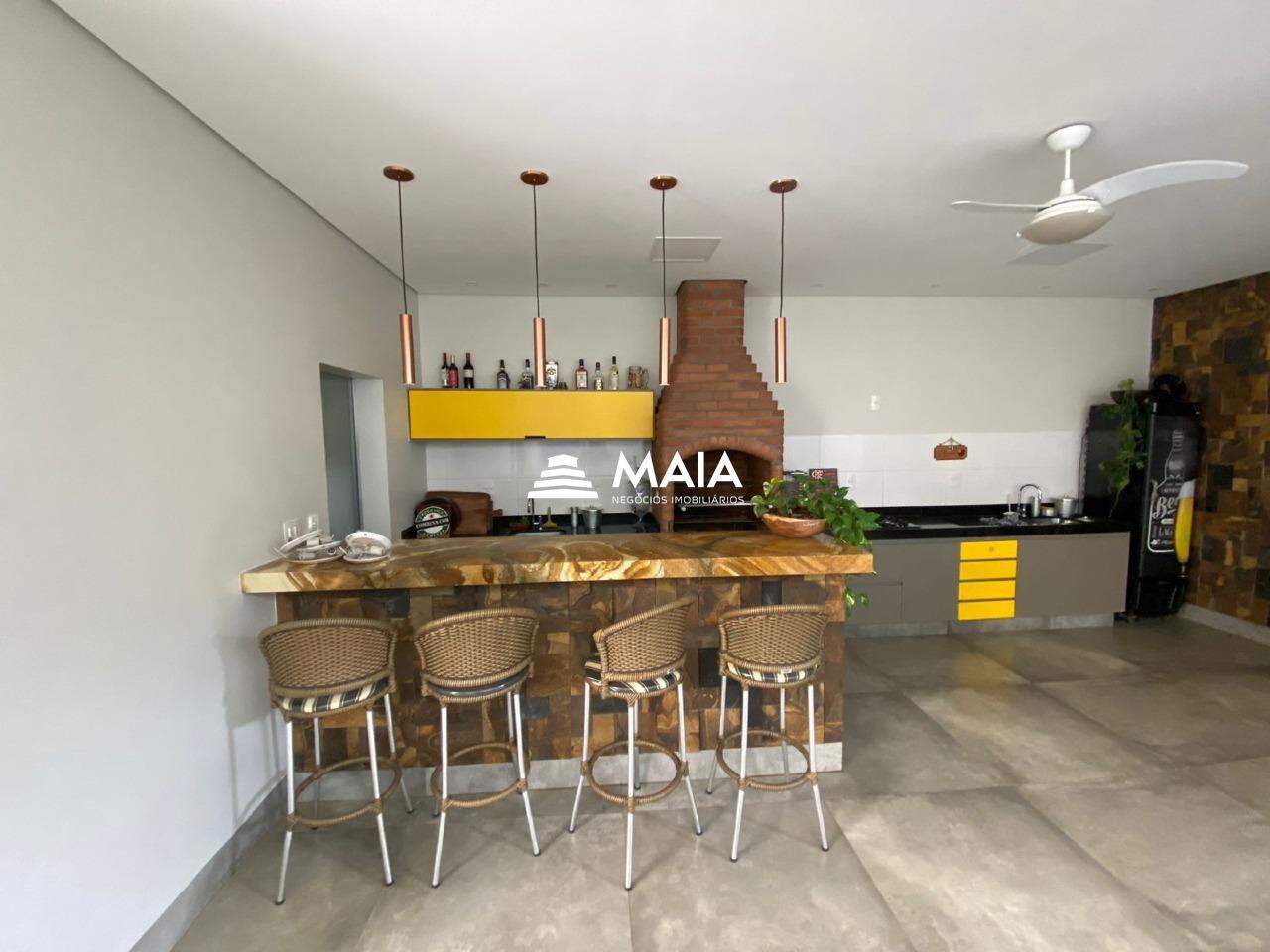 Casa à venda no Jardim Nenê Gomes: 