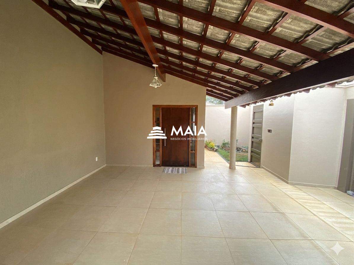 Casa à venda no Jardim Nenê Gomes: 