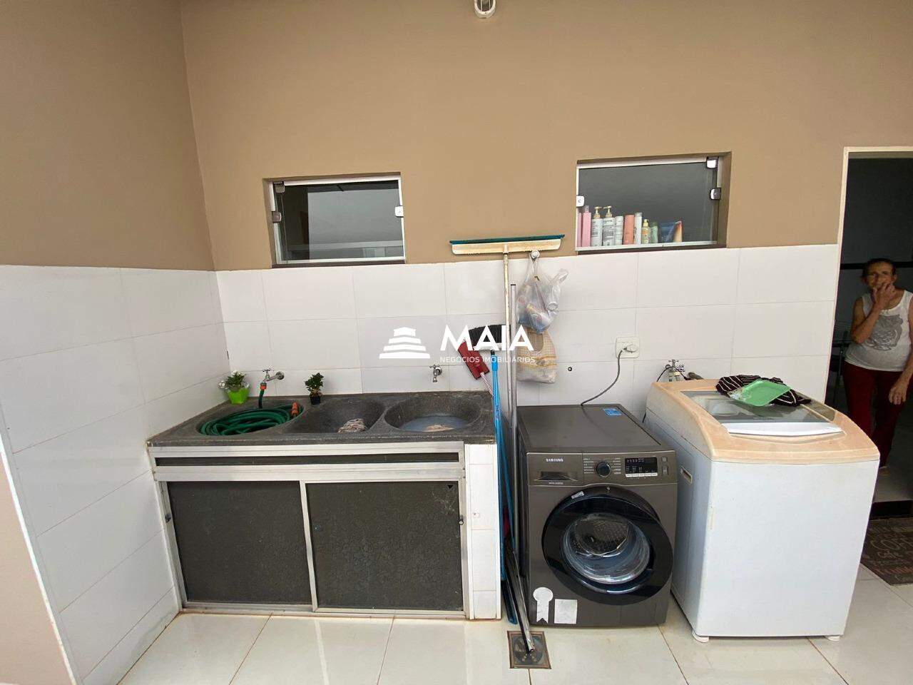 Casa à venda no Jardim Nenê Gomes: 