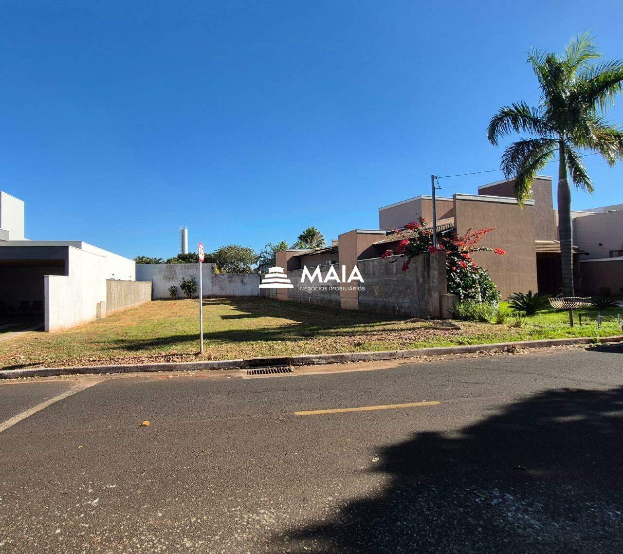 Terreno em Condomínio à venda no Residencial Mário de Almeida Franco: 