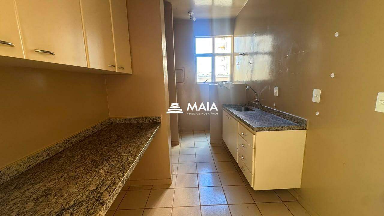 Apartamento à venda no Mercês: 