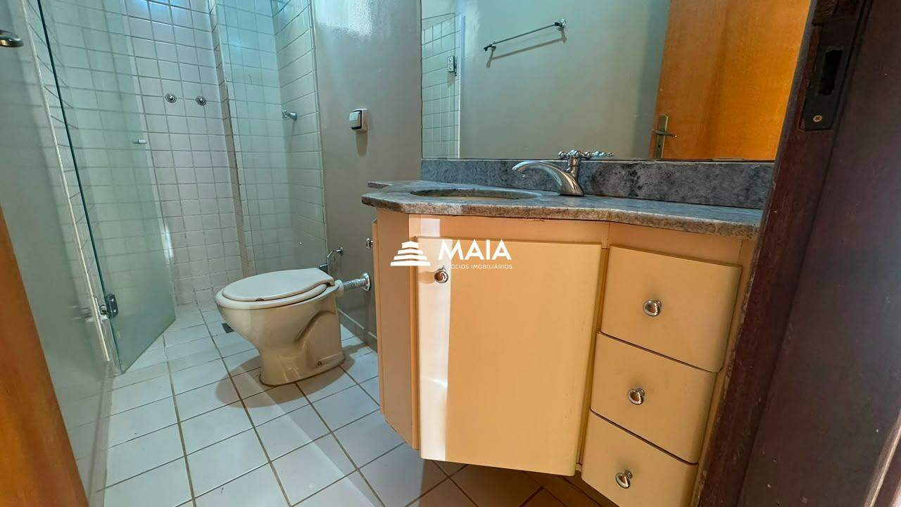 Apartamento à venda no Mercês: 