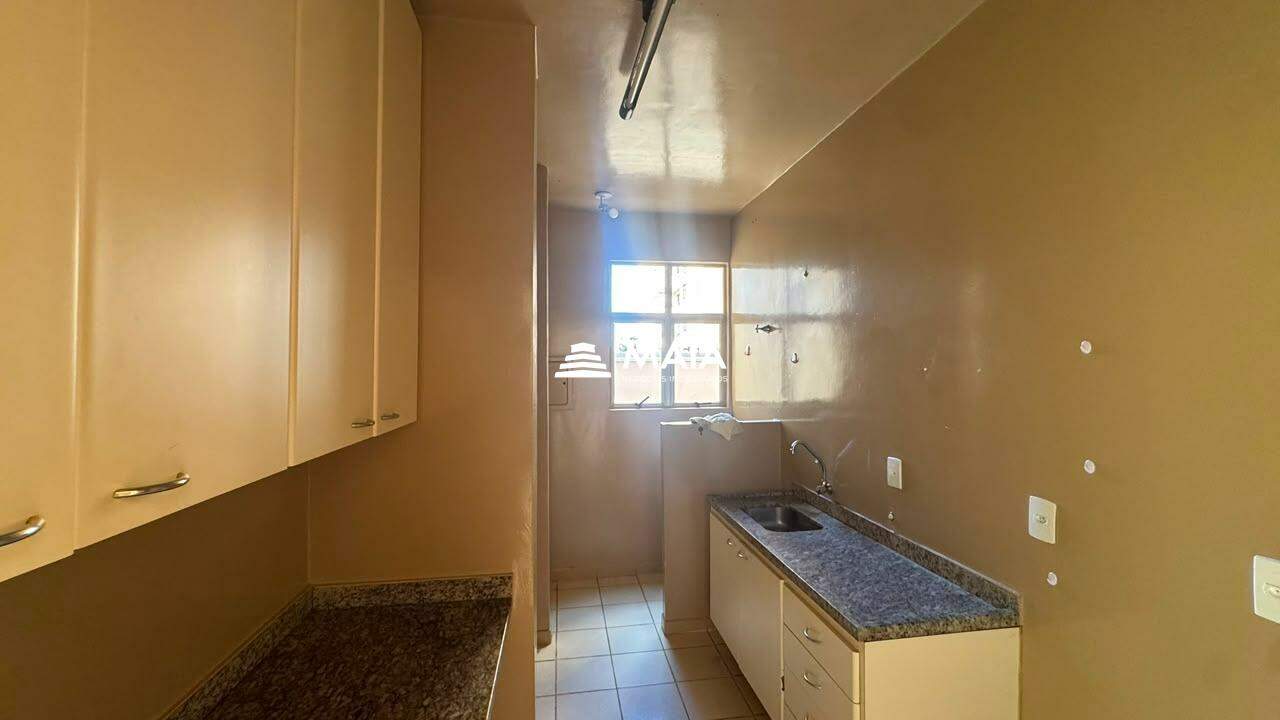 Apartamento à venda no Mercês: 