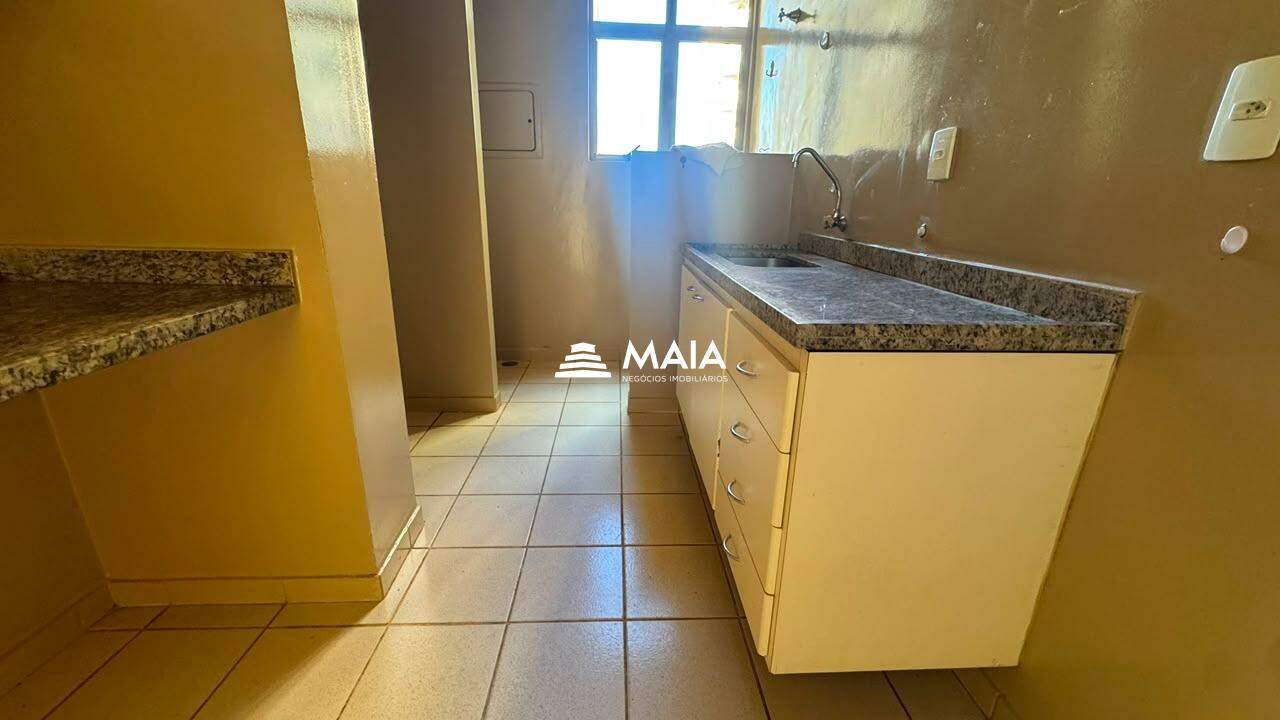 Apartamento à venda no Mercês: 