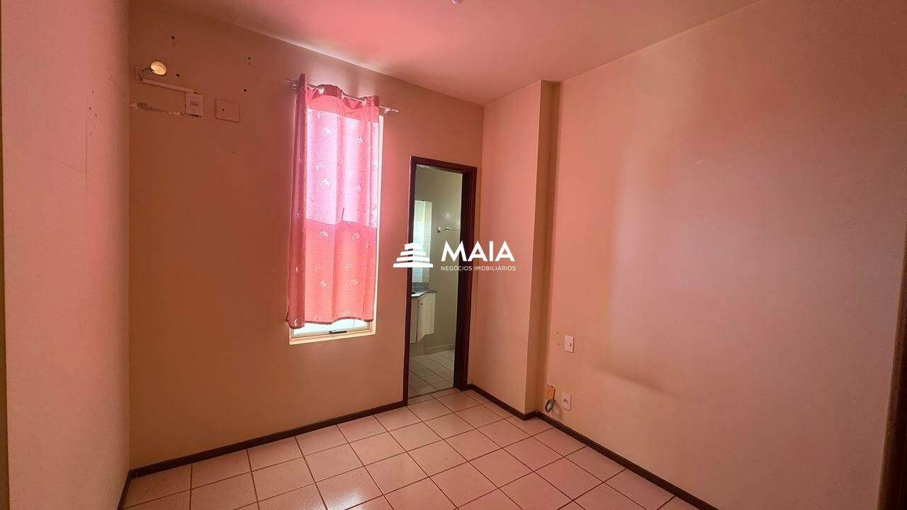 Apartamento à venda no Mercês: 