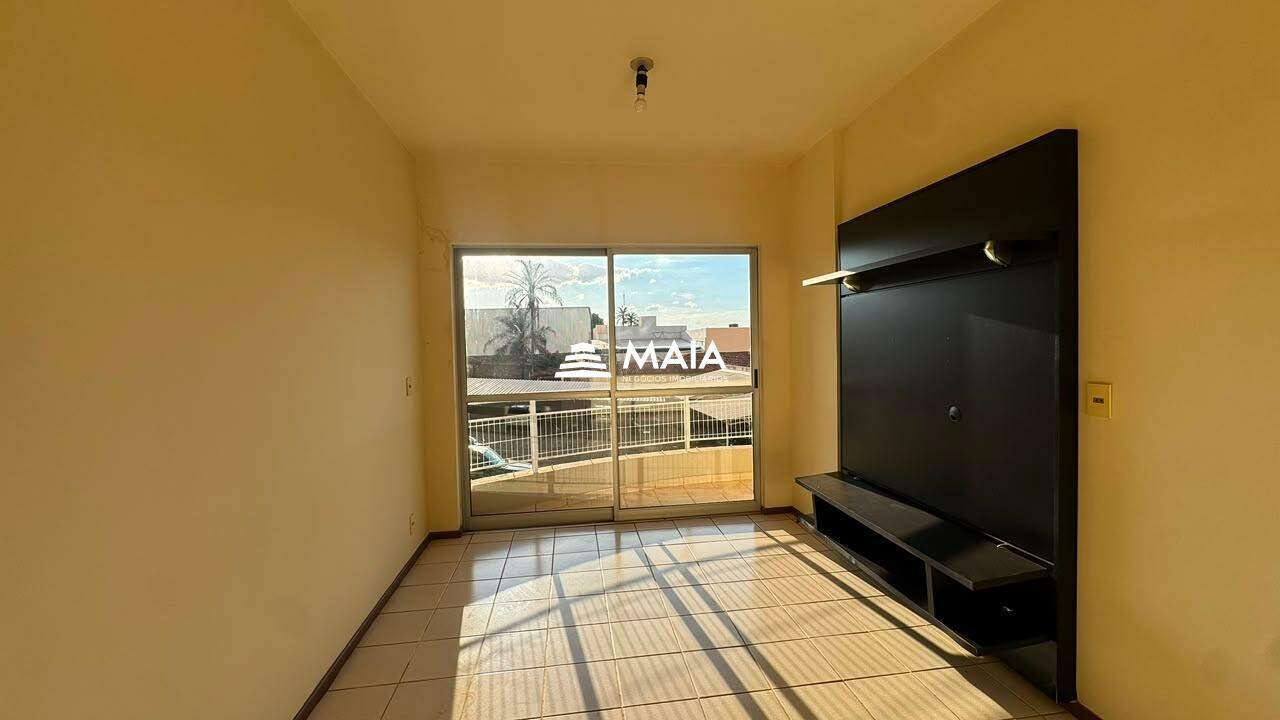 Apartamento à venda no Mercês: 