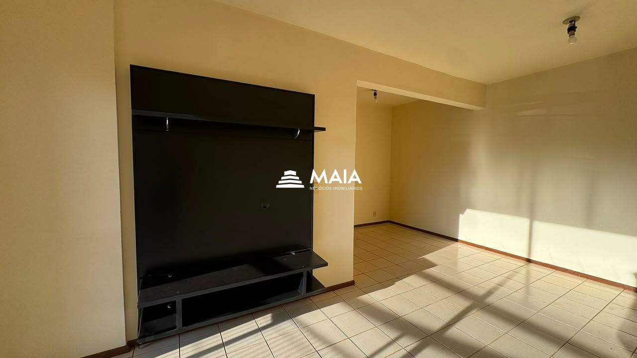 Apartamento à venda no Mercês: 