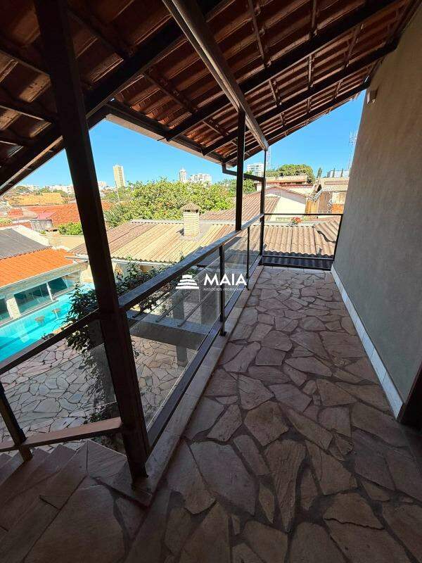 Casa para aluguel no Universitário: 