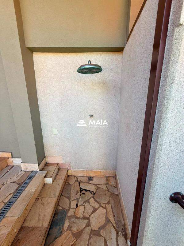 Casa para aluguel no Universitário: 