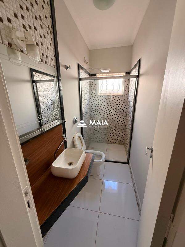 Casa para aluguel no Universitário: 