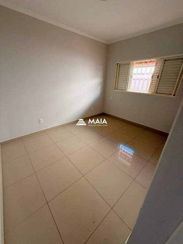 Casa para aluguel no Universitário: 