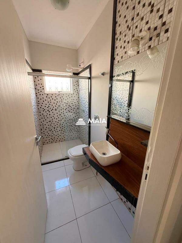 Casa para aluguel no Universitário: 