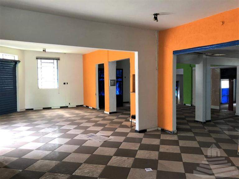Comercial para aluguel no Centro: 