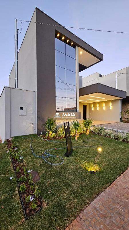 Casa à venda no Condomínio Damha III