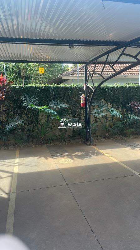 Apartamento à venda no Mercês: 