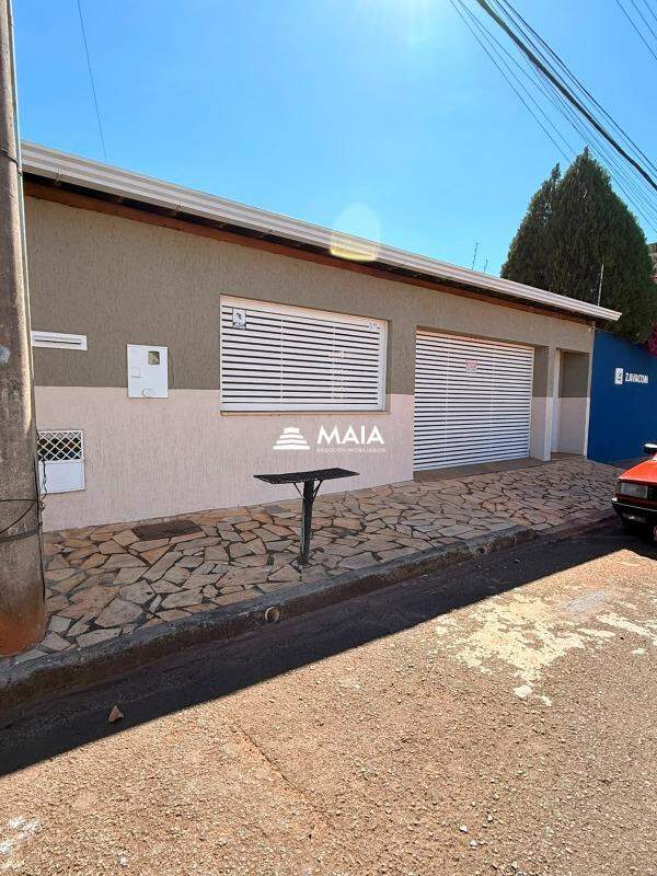 Casa para alugar no bairro Universitário 