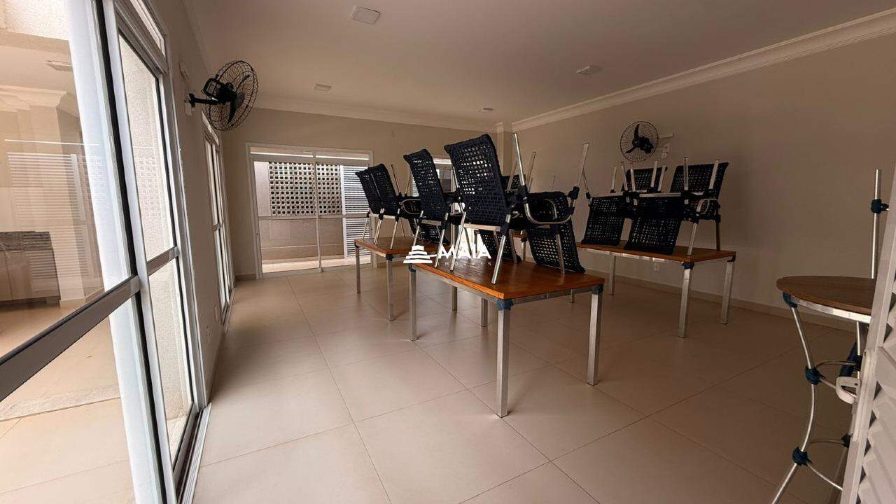 Apartamento para aluguel no Centro: 
