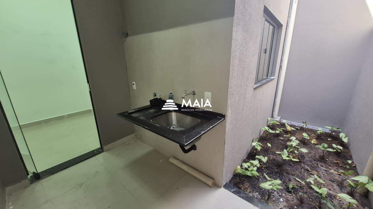 Casa à venda no Jardim Nenê Gomes: 