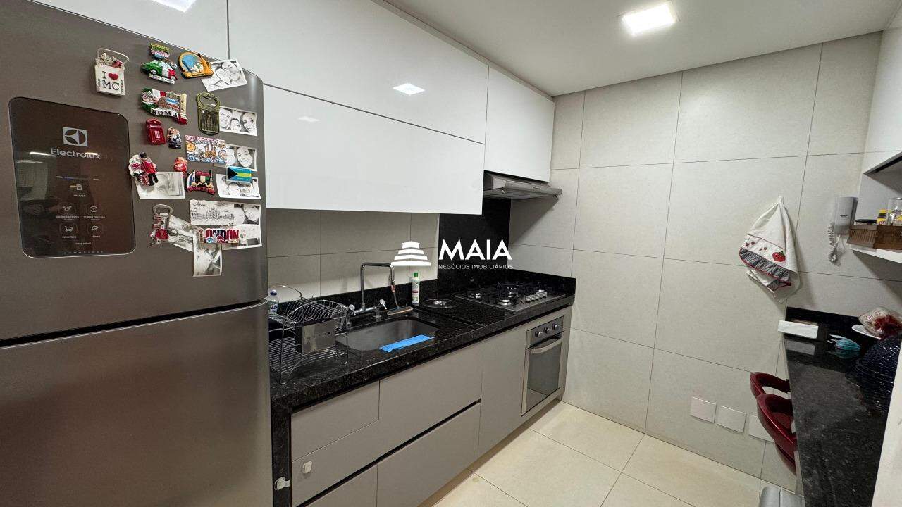 Apartamento para aluguel no Mercês: 