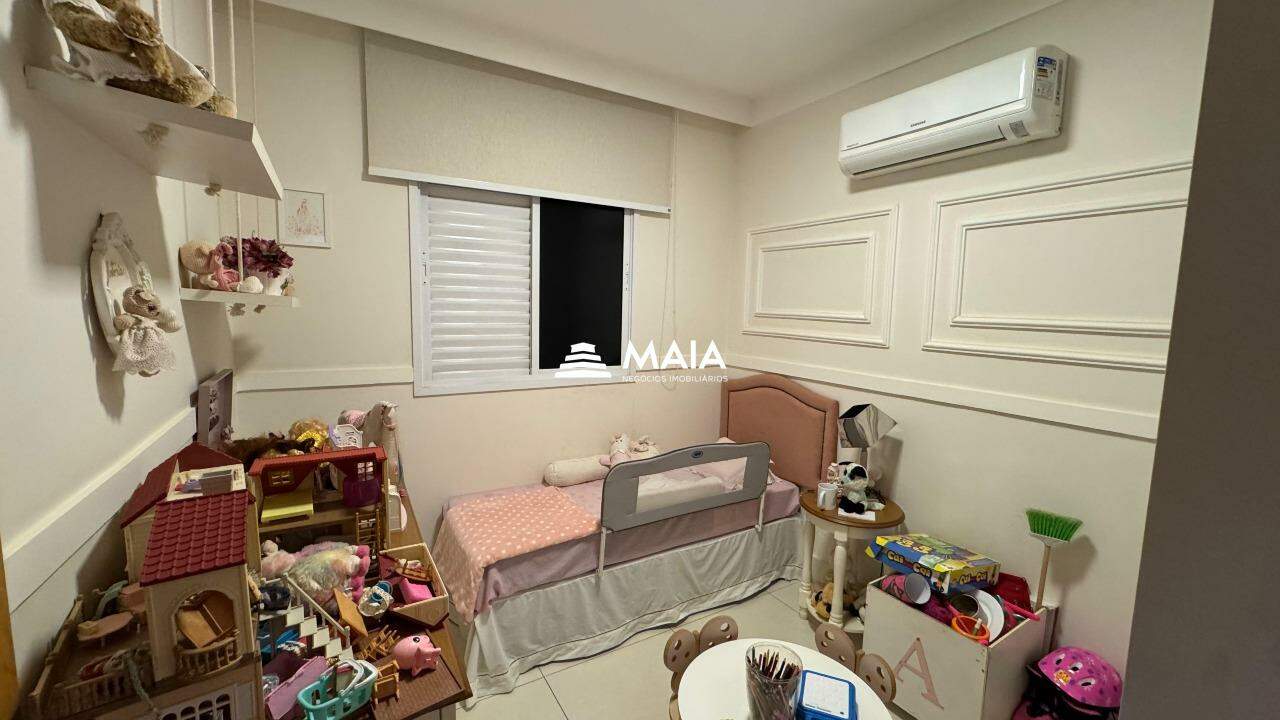 Apartamento para aluguel no Mercês: 