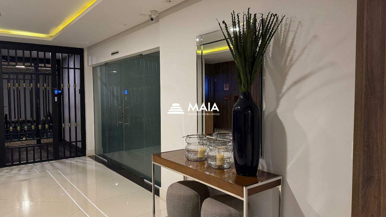 Apartamento para aluguel no Mercês: 