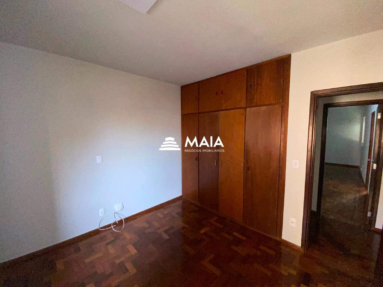 Apartamento para aluguel no Centro: 