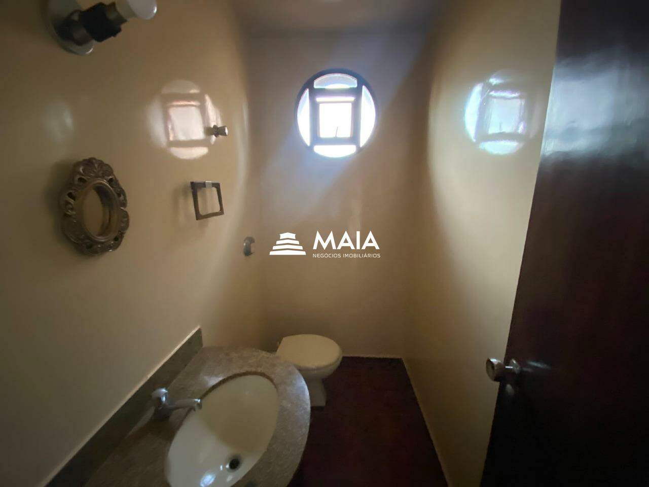 Apartamento para aluguel no Centro: 