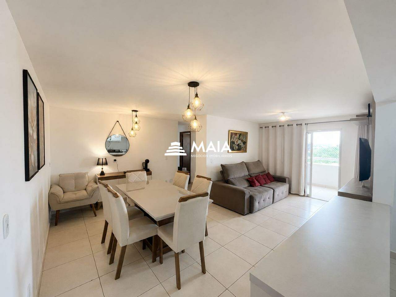 Apartamento à venda no Condomínio Viena 