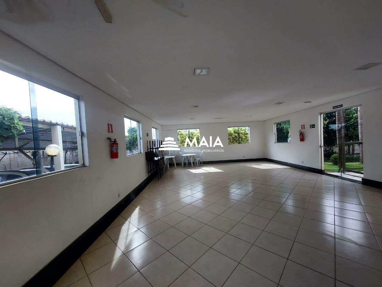 Apartamento à venda no Mercês: 