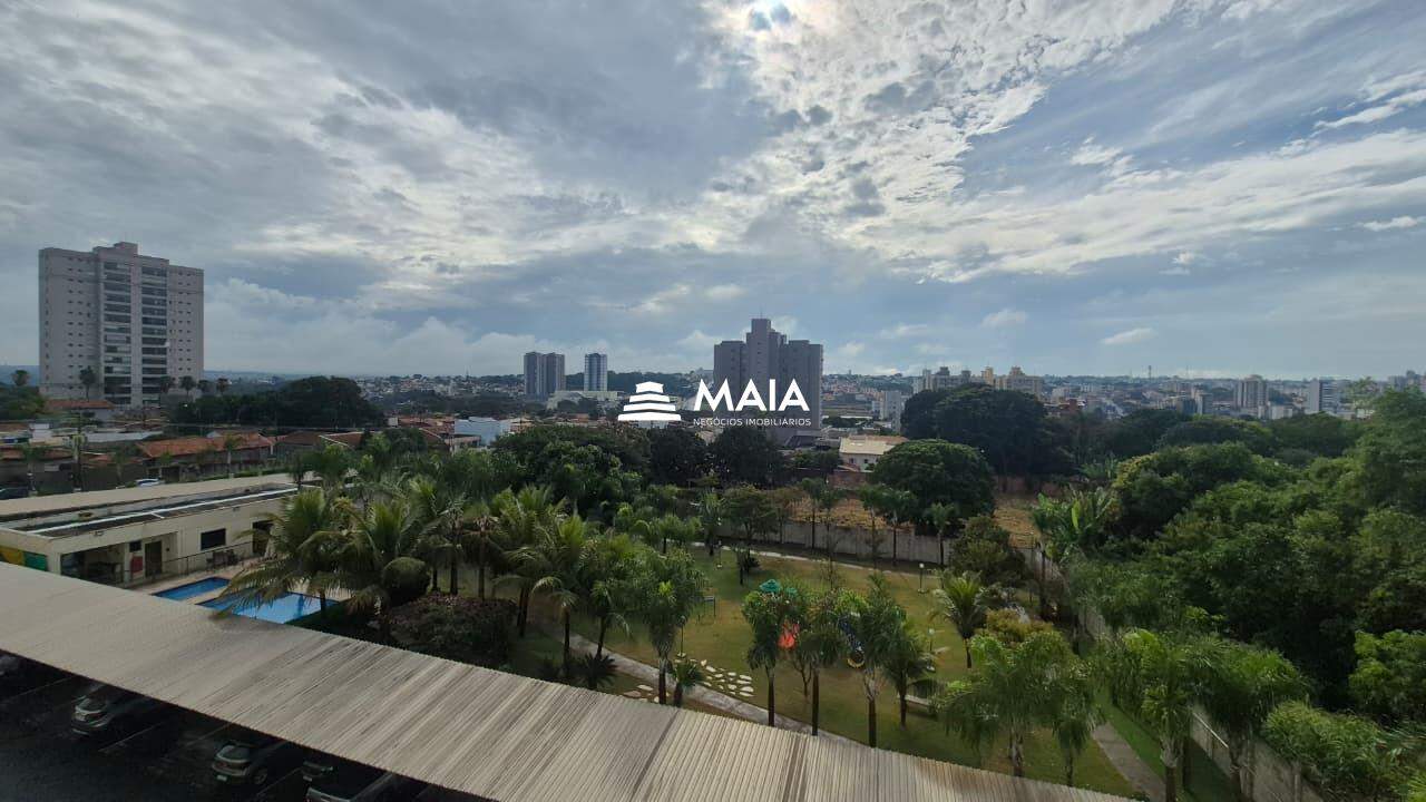 Apartamento à venda no Mercês: 