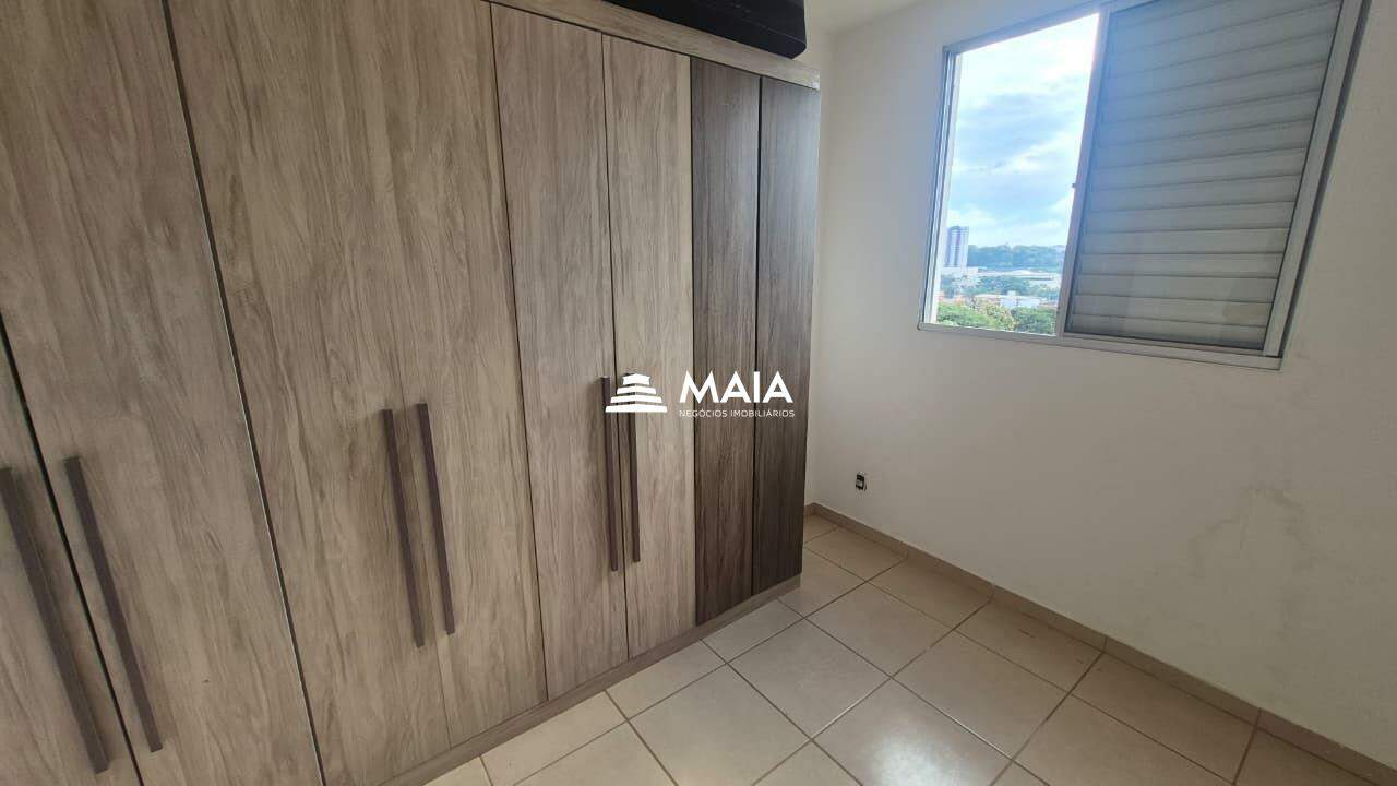 Apartamento à venda no Mercês: 