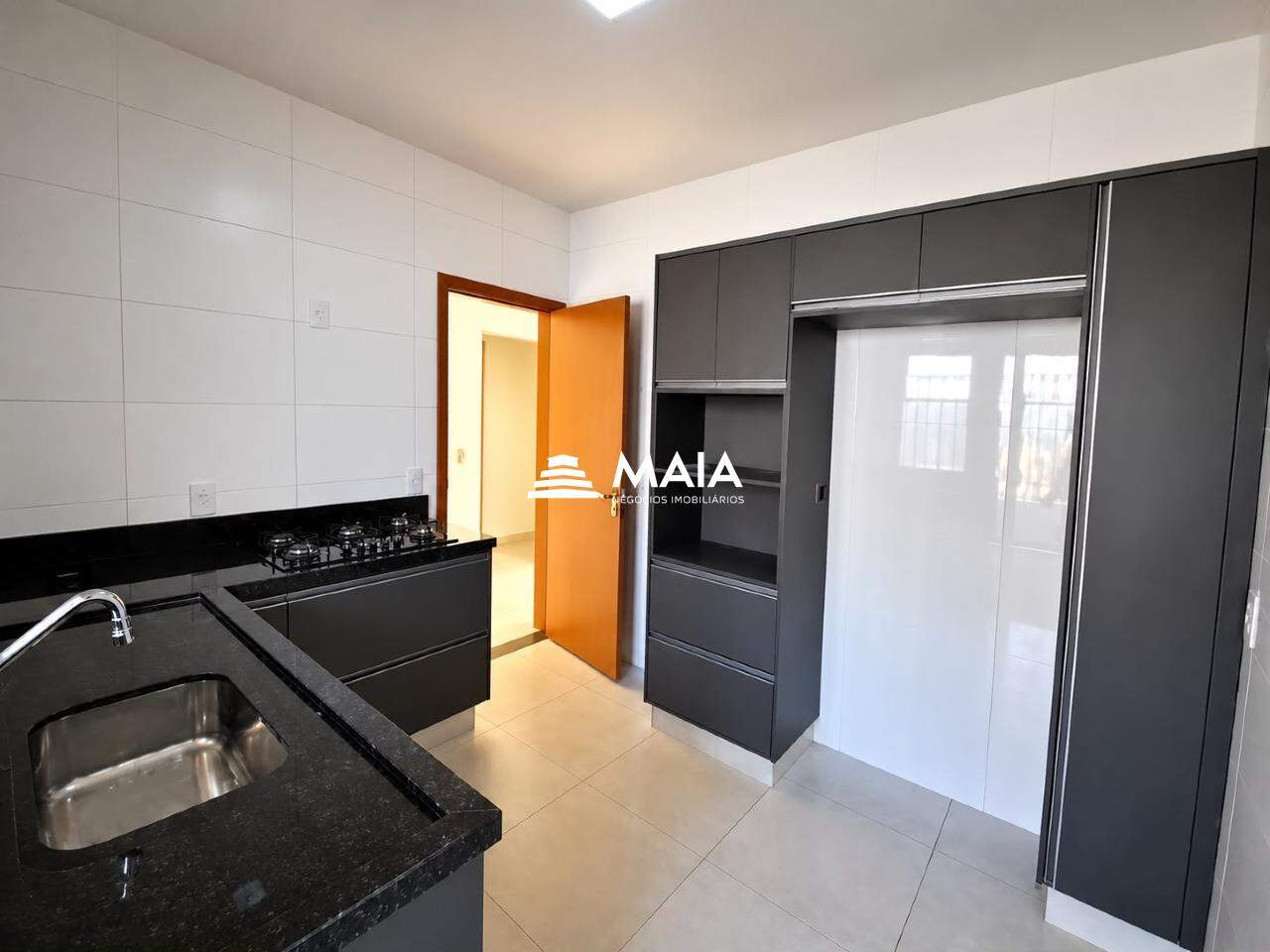 Casa de Condomínio à venda no Ayat, Club Residence: 