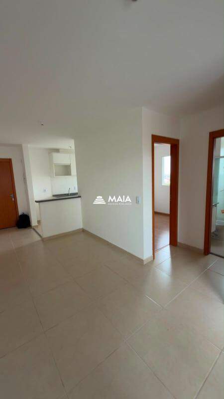 Apartamento para aluguel no Jardim do Lago: 