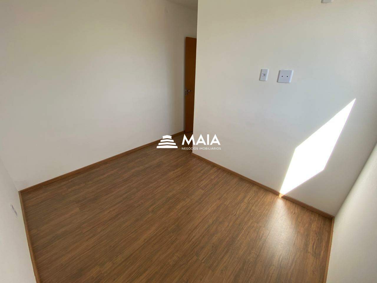 Apartamento para aluguel no Jardim do Lago: 