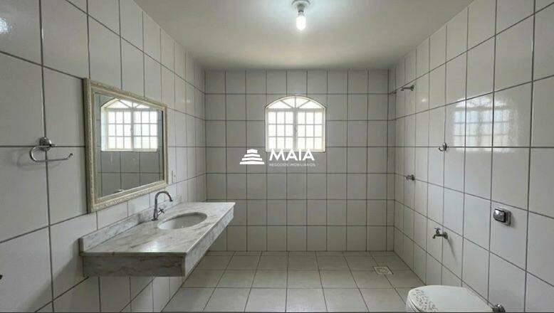 Casa para aluguel no Universitário: 
