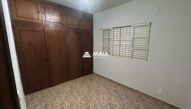Casa para aluguel no Universitário: 