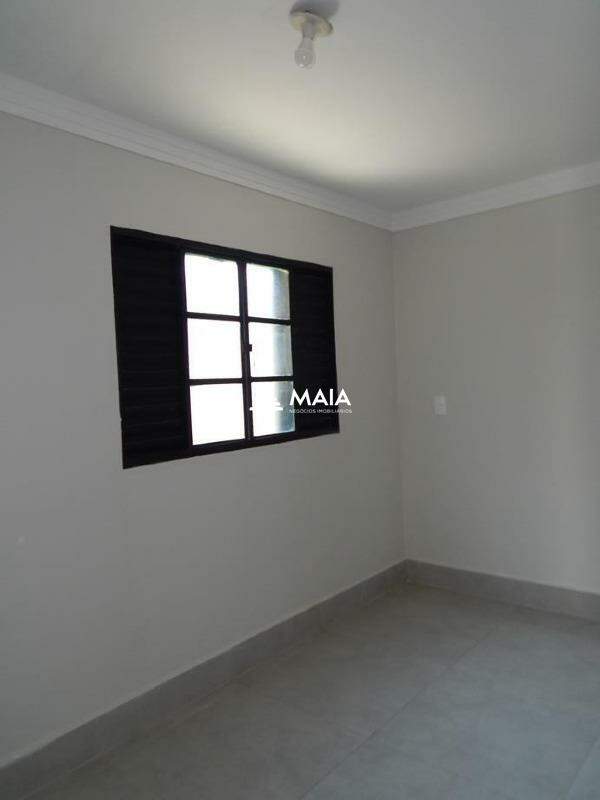 Casa à venda no BeijaFlor: 