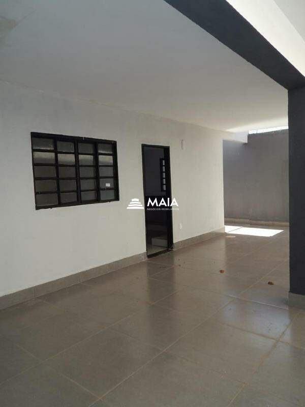 Casa á venda no bairro Beija Flor 